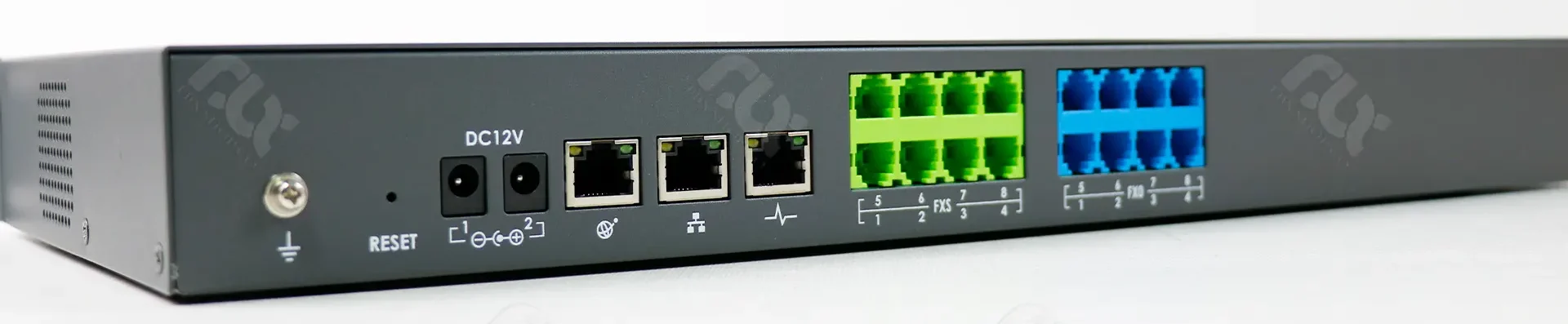 مرکز تلفن گرنداستریم UCM6308A