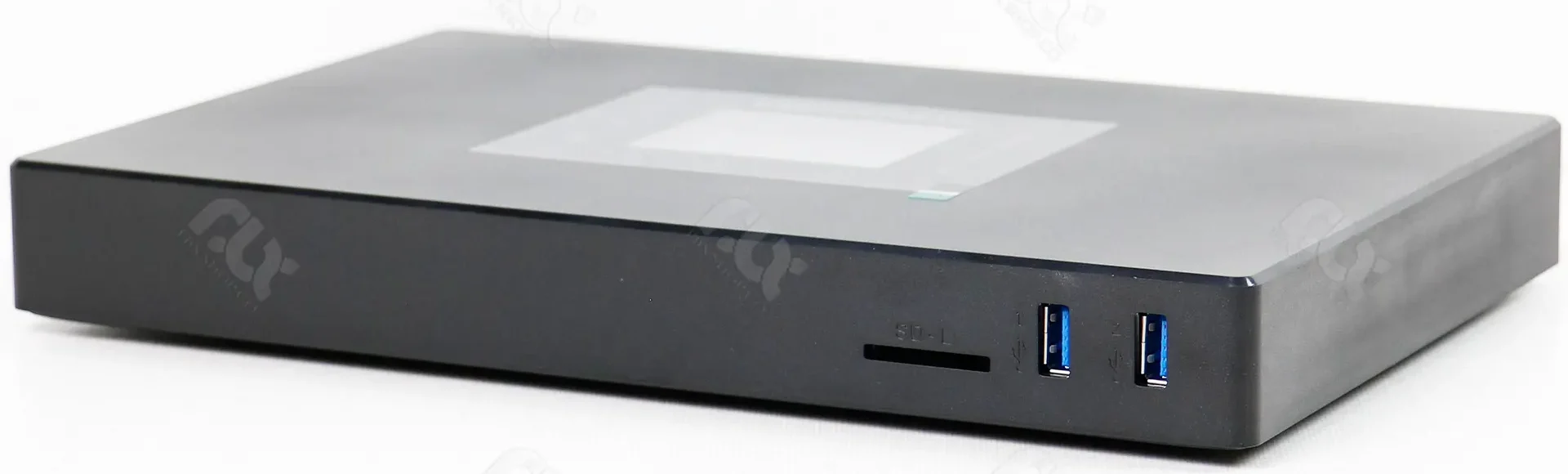 مرکز تلفن گرنداستریم UCM6304A